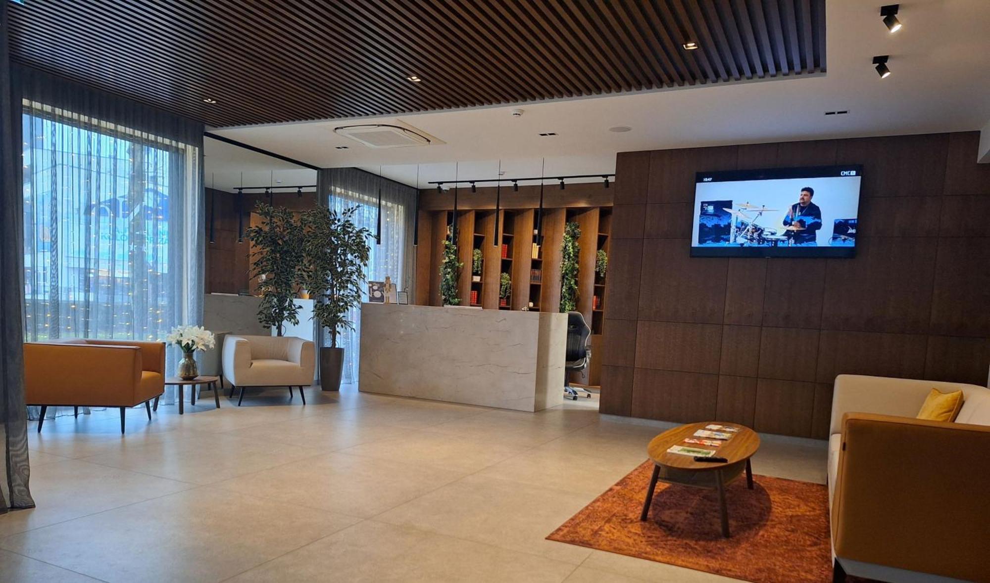 Inova Hotel Zagreb Bagian luar foto